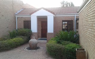 3 Bedroom House in Bendor