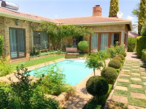 3 Bed Townhouse in Boskruin