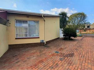 3 Bed Townhouse in Farrarmere