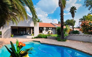 5 Bedroom House in Fourways