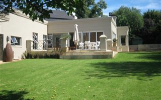 3 Bedroom House in Bryanston