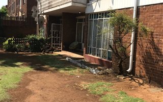 2 Bedroom Flat in Kempton Park Central