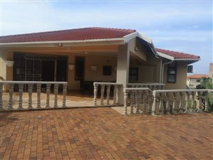 3 Bed House in Tinley Manor and surrounds