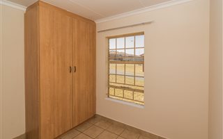 3 Bedroom House in Thatch Hill Estate