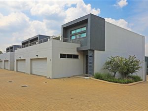 3 Bed Townhouse in Hurlingham
