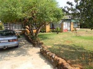 1.6 ha Farm in Kookrus