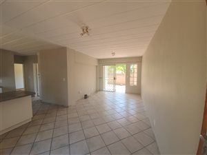 2 Bed Townhouse in Highveld