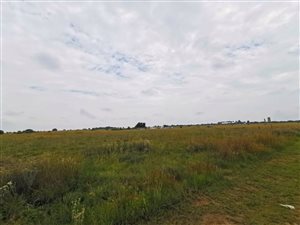 2.8 ha Farm in Stilfontein