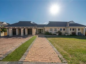 4 Bed House in Zevenwacht Country Estate