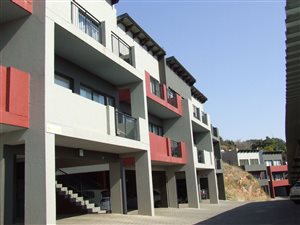 2 Bed Apartment in Florida Hills