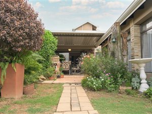 2 Bed Simplex in Westville