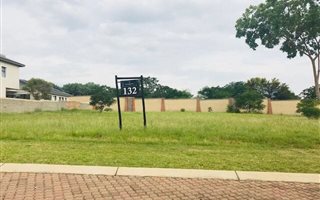 1220 m² Land available in Helderfontein Estate