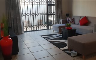2 Bedroom Townhouse in Costa Da Gama