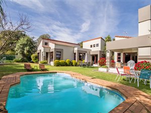 4 Bed House in Dainfern Ridge