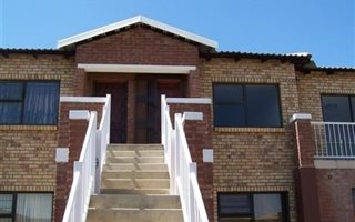 2 Bedroom Townhouse in Lilyvale