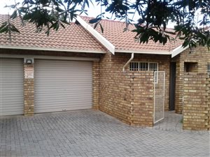 2 Bed Townhouse in Montana Park