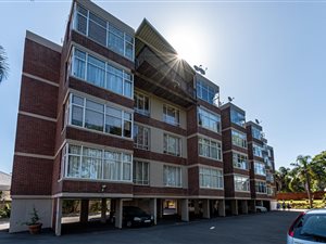 1.5 Bed Apartment in Essenwood