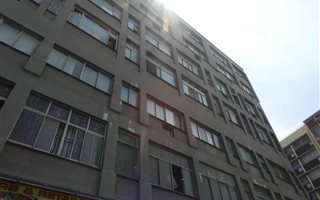 96 m² Commercial space in South Beach