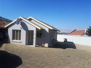 3 Bed House in Naturena