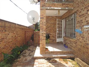 2 Bed Apartment in New Redruth