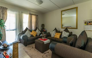 2 Bedroom House in Halfway House