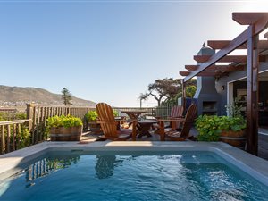 4 Bed House in Kalk Bay