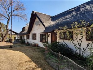3 Bed House in Chartwell