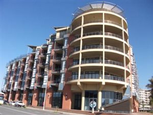 4 Bed Apartment in Point Waterfront