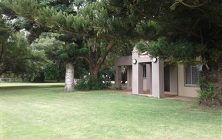 3.9 ha Agricultural Holding in Ivydale
