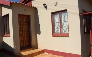 2 Bedroom House in Kroonstad