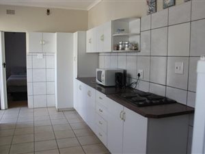 6 Bed House in Trim Park