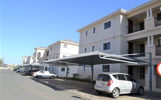 2 Bedroom Apartment in Halfway Gardens