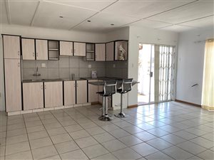 2 Bed Apartment in Bluff