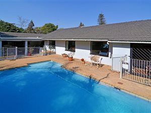 5 Bed House in Fairmount