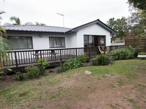 4 Bedroom House in Willow Park