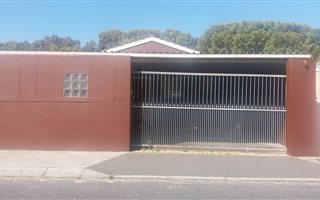 3 Bedroom House in Portland