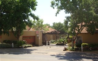 3 Bedroom Townhouse in Illiondale
