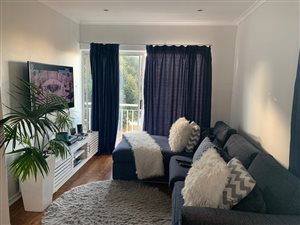 2 Bed Apartment in West Beach