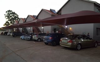 2 Bedroom Apartment in Eloff