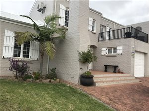 3 Bed Townhouse in Panorama