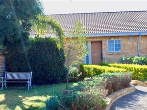 4 Bed House in Grootfontein Estate