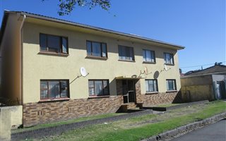 2 Bedroom Apartment in Quigney