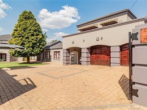 1 Bed House in Bedfordview