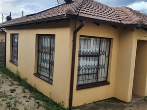 2 Bed House in Kaalfontein
