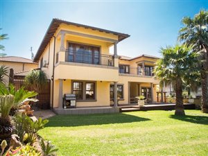 5 Bed House in Plantations