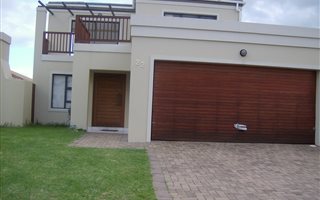3 Bedroom House in Parklands