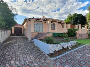 3 Bed House in Dale View