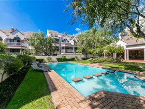 2 Bed Apartment in Rivonia
