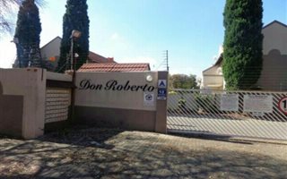 2 Bedroom Townhouse in Rewlatch