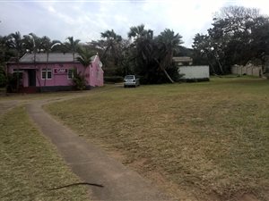 9916 m² Land available in Shelly Beach